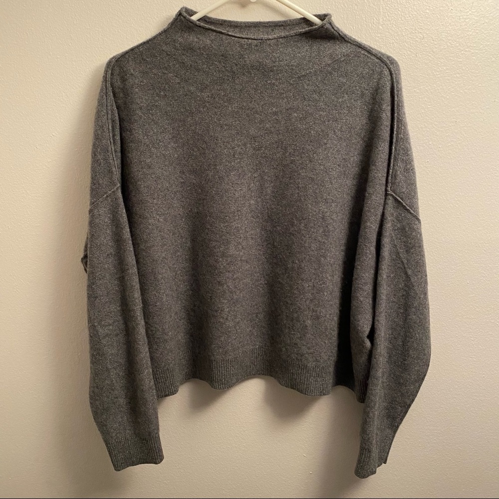 Pilcro Super Soft & Fuzzy Long Sleeve Grey Top Sz Small